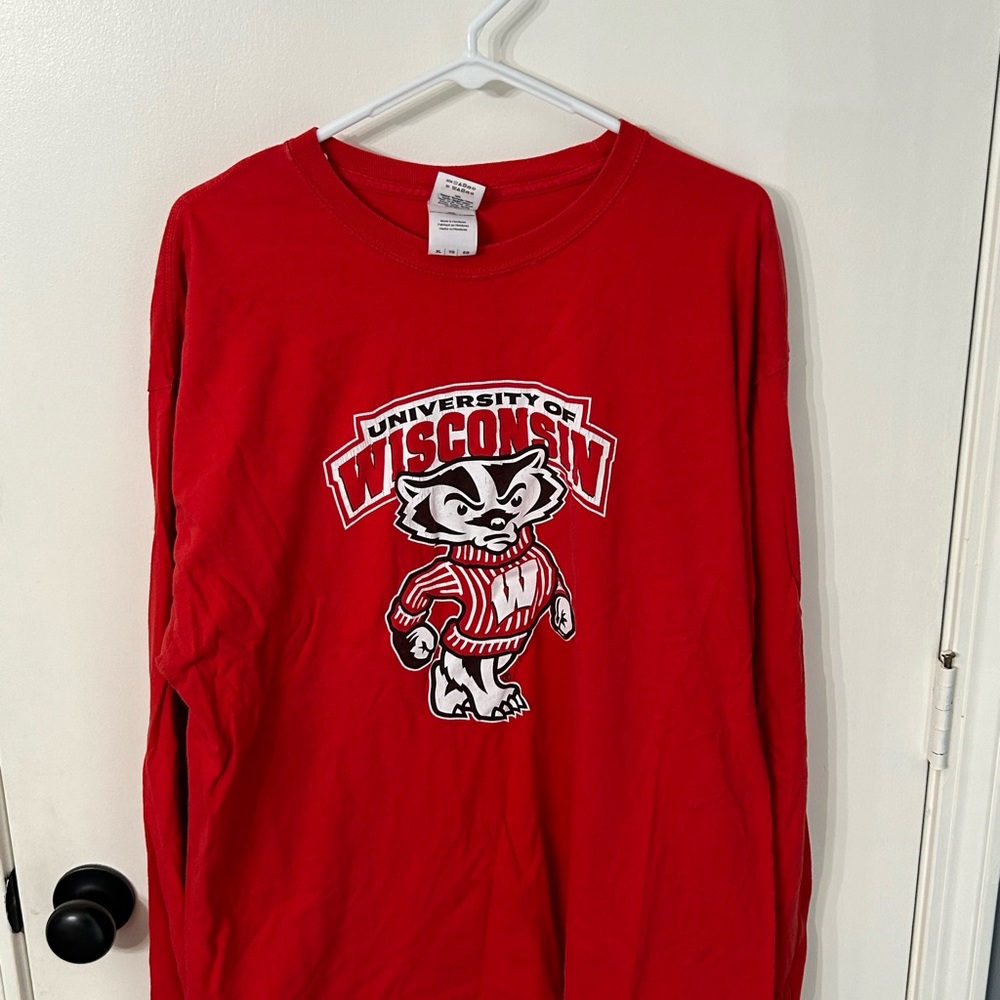 Wisconsin Badgers long sleeve